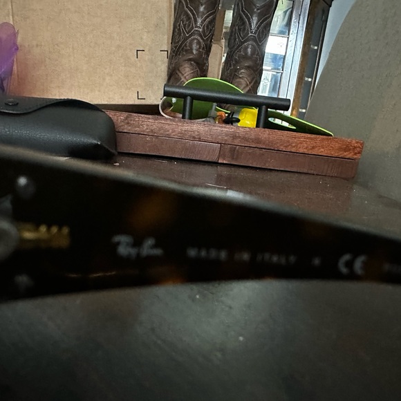 Ray Bans - Picture 5 of 5